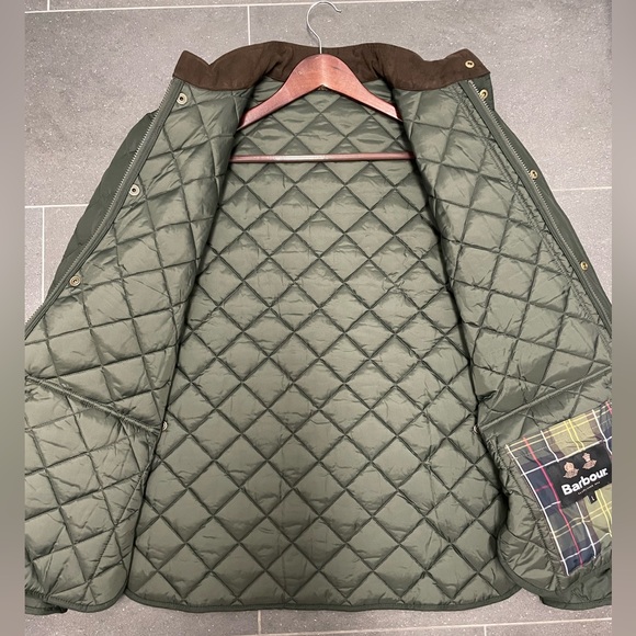 Barbour Men’s Lowerdale Sage Quilted Jacket, size L - Picture 2 of 7